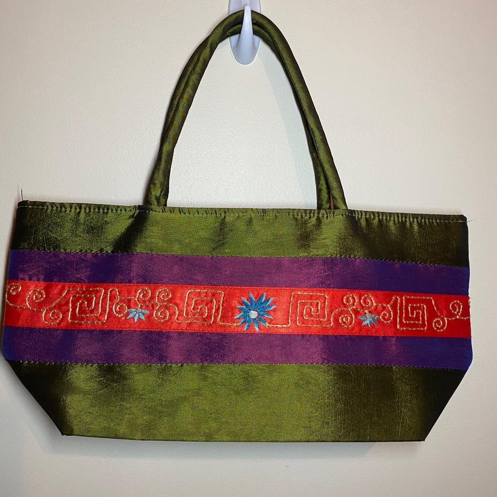 Women’s Green Bag
